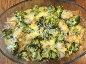 ブロッコリーと鶏肉のチーズ焼