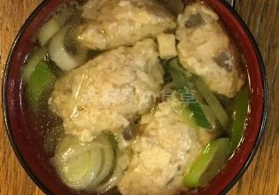 エリンギの鶏ひき肉団子汁